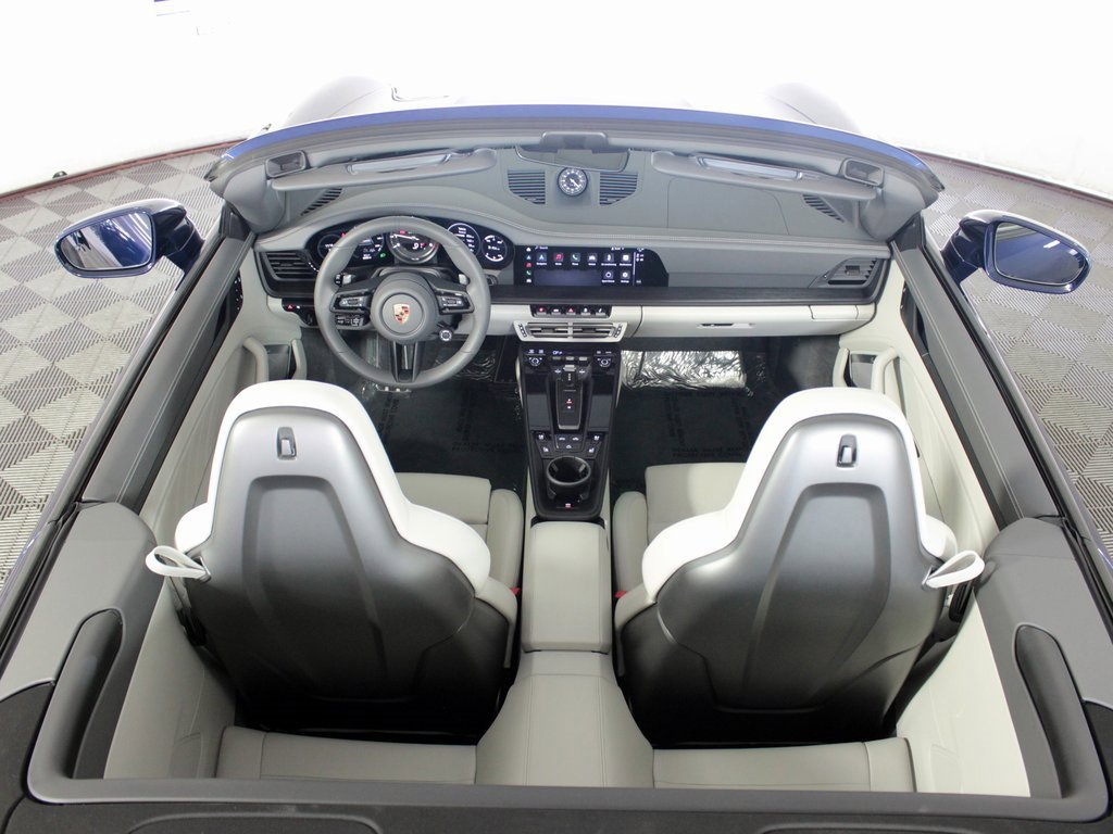 Used 2024 Porsche 911 Carrera GTS image 19