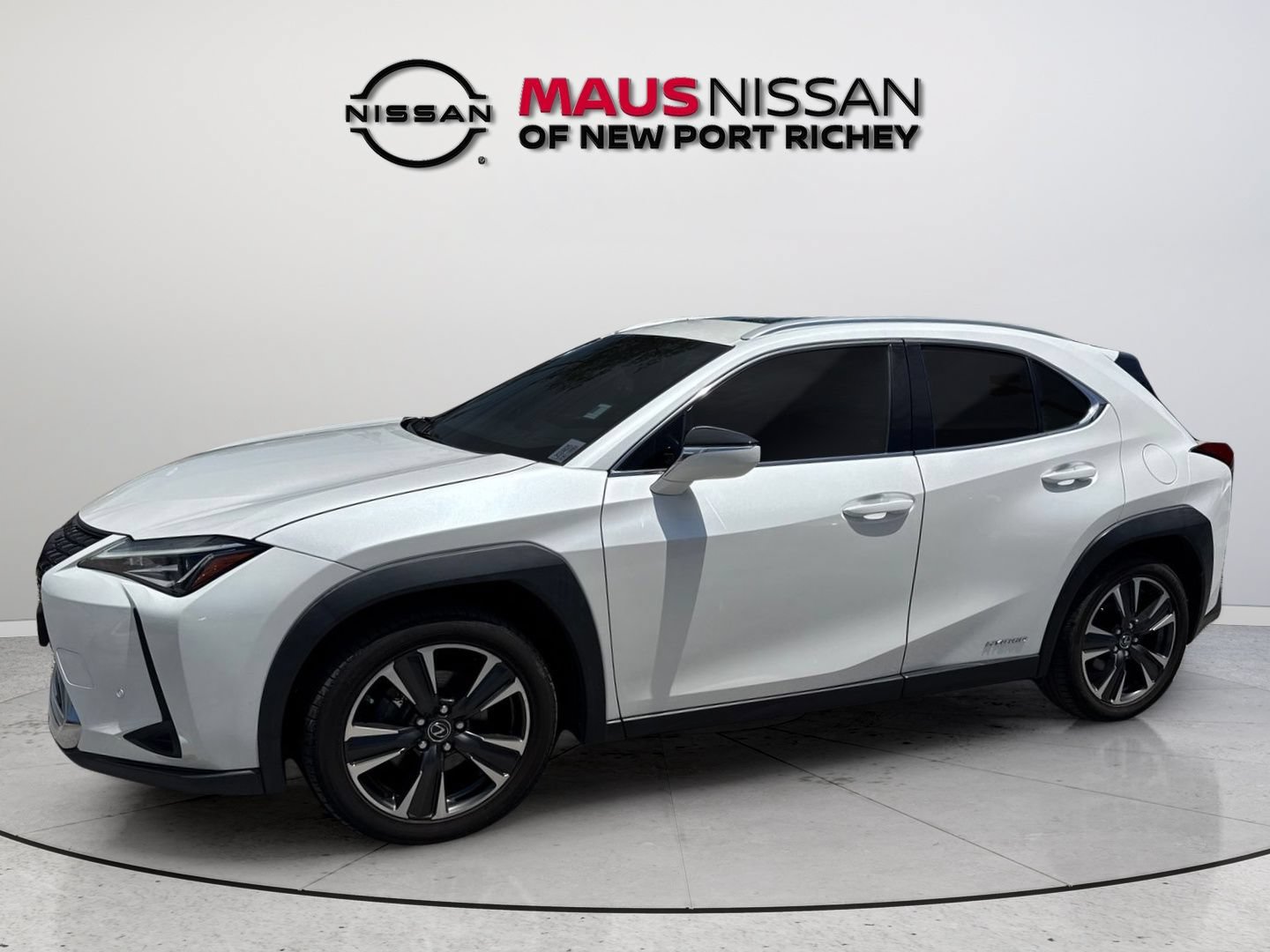 Used 2020 Lexus UX 250h w/ Premium Package AWD/4WD image 7