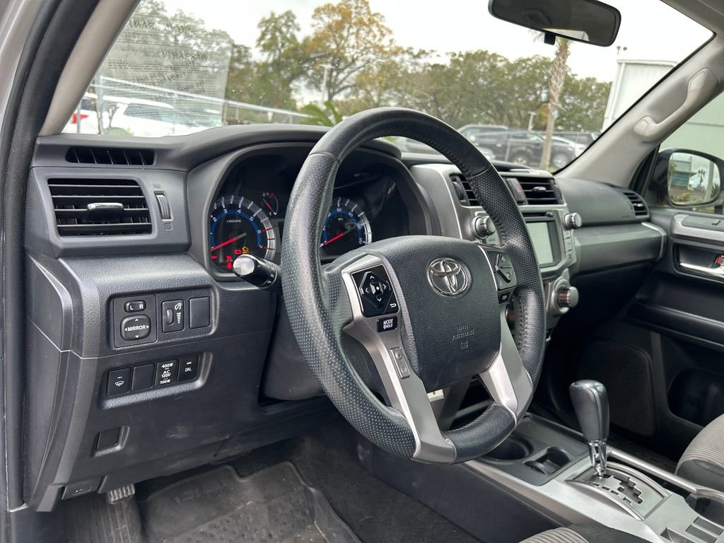 Used 2018 Toyota 4Runner SR5 image 8