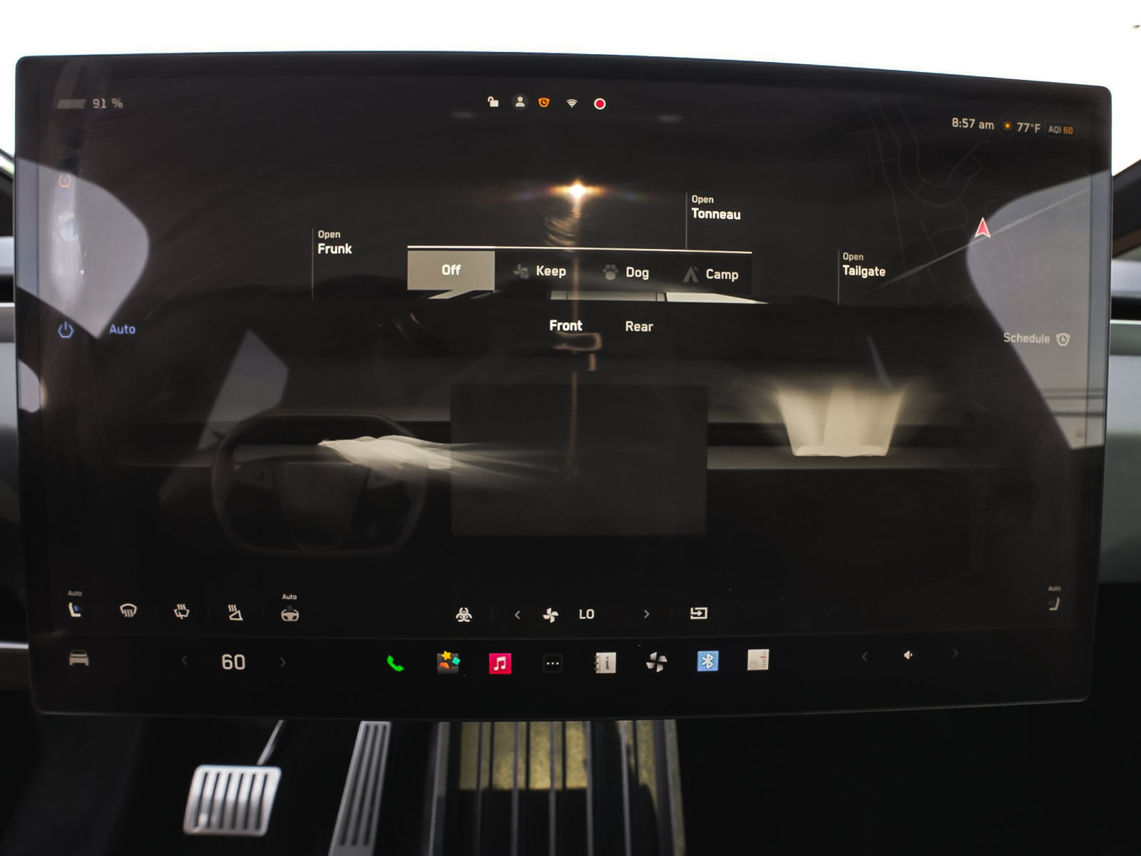 Used 2025 Tesla Cybertruck AWD Crew Cab image 21