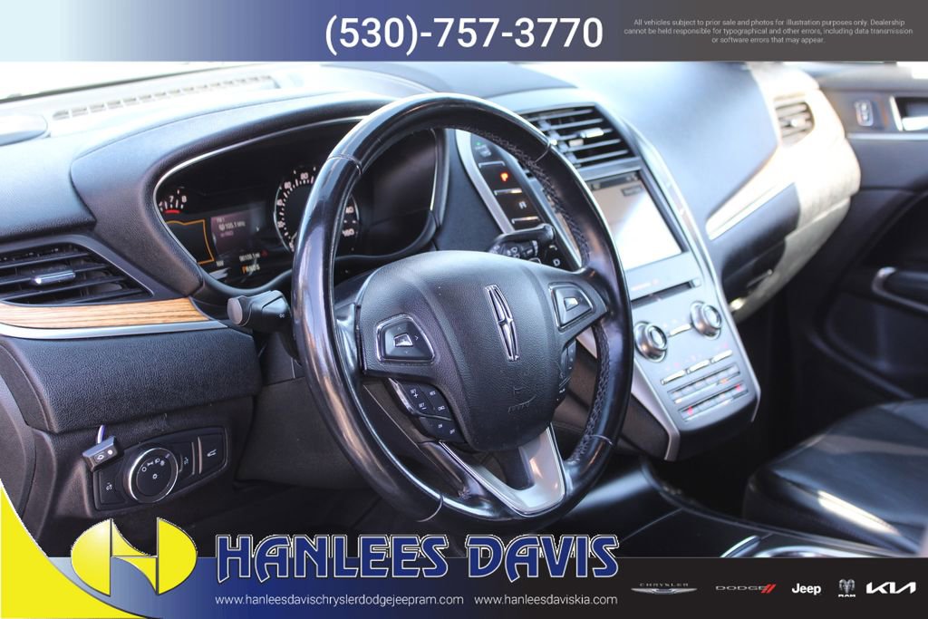 Used 2016 Lincoln MKC Select w/ Select Plus Package FWD image 12