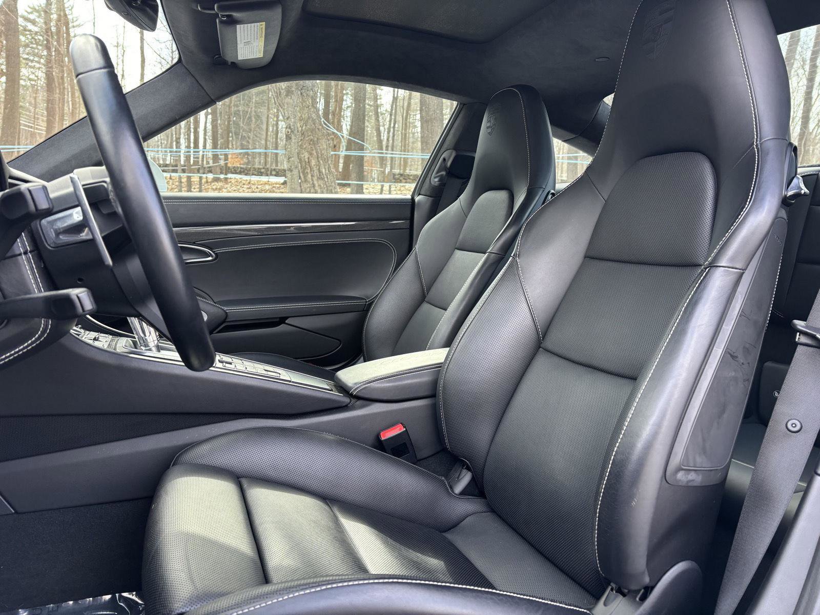 Used 2017 Porsche 911 Turbo S image 35