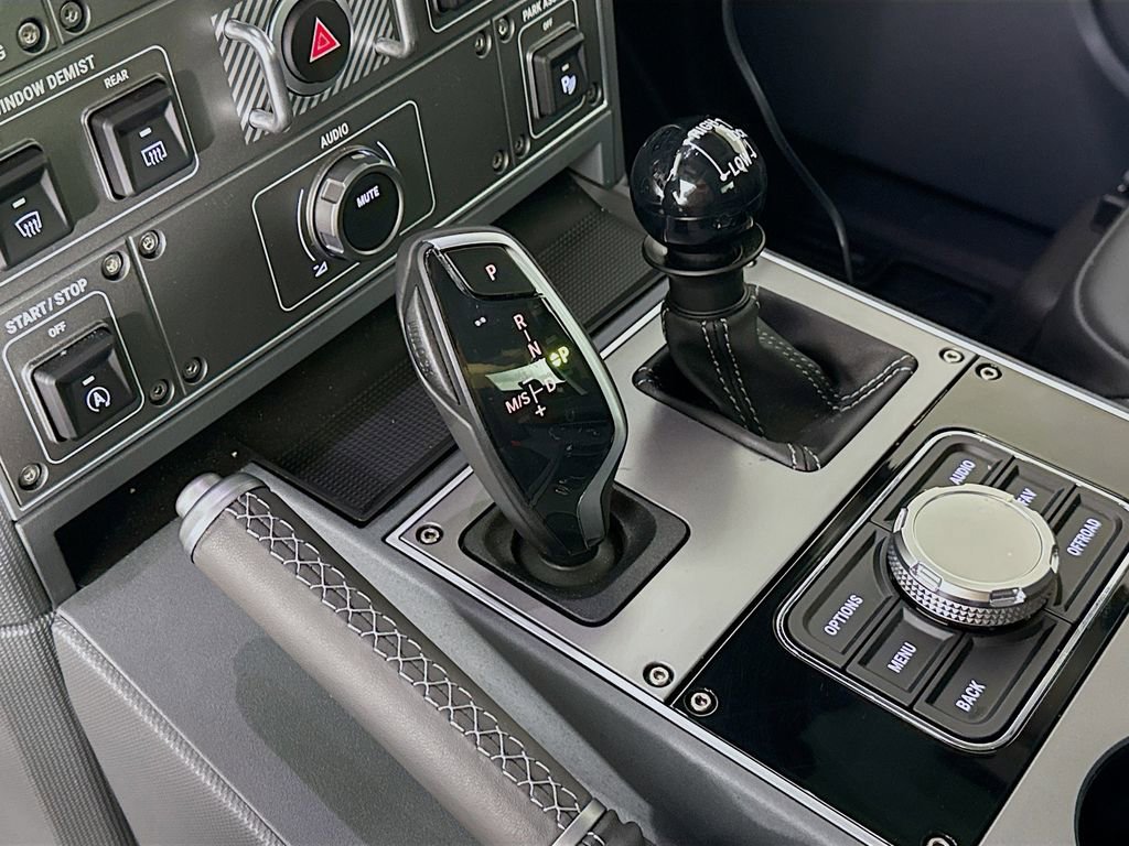 Used 2025 INEOS Grenadier Fieldmaster Edition image 16