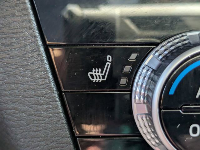 Used 2024 Mitsubishi Outlander SE image 24