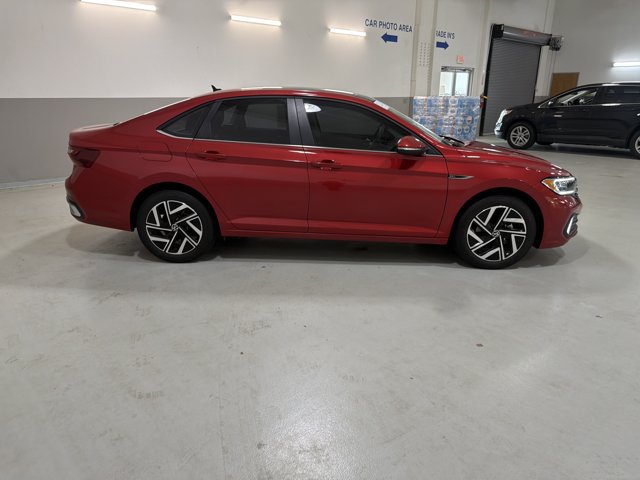 Certified 2024 Volkswagen Jetta SEL FWD image 10