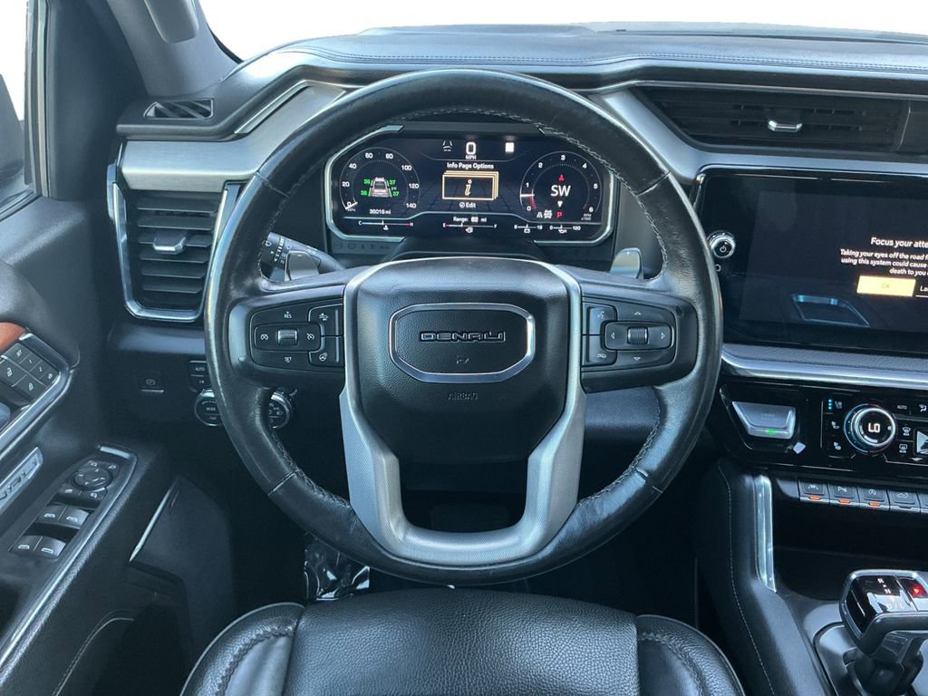 Used 2022 GMC Sierra 1500 Denali w/ Denali Reserve Package image 13