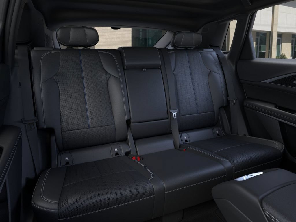 New 2026 Cadillac Lyriq V AWD/4WD image 17