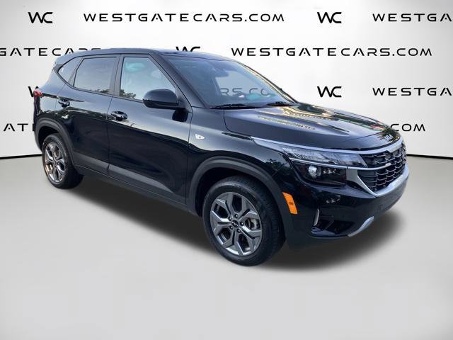 Used 2024 Kia Seltos LX AWD/4WD image 29