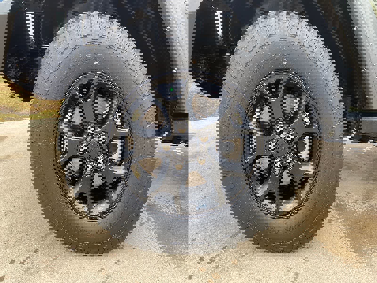 Used 2021 Jeep Wrangler Sport image 10