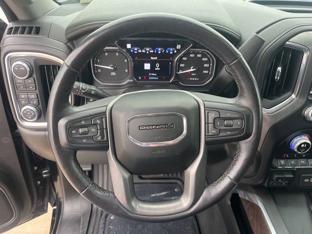 Used 2023 GMC Sierra 3500 Denali w/ Denali Black Diamond Edition image 23