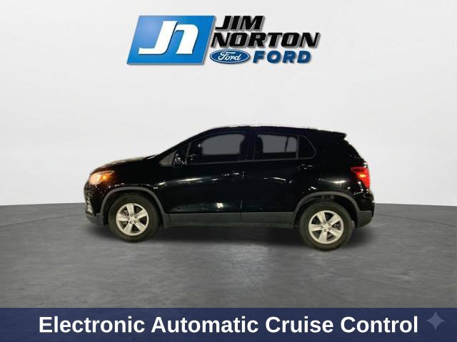 Used 2020 Chevrolet Trax LS w/ Tint and Cruise Package FWD image 6