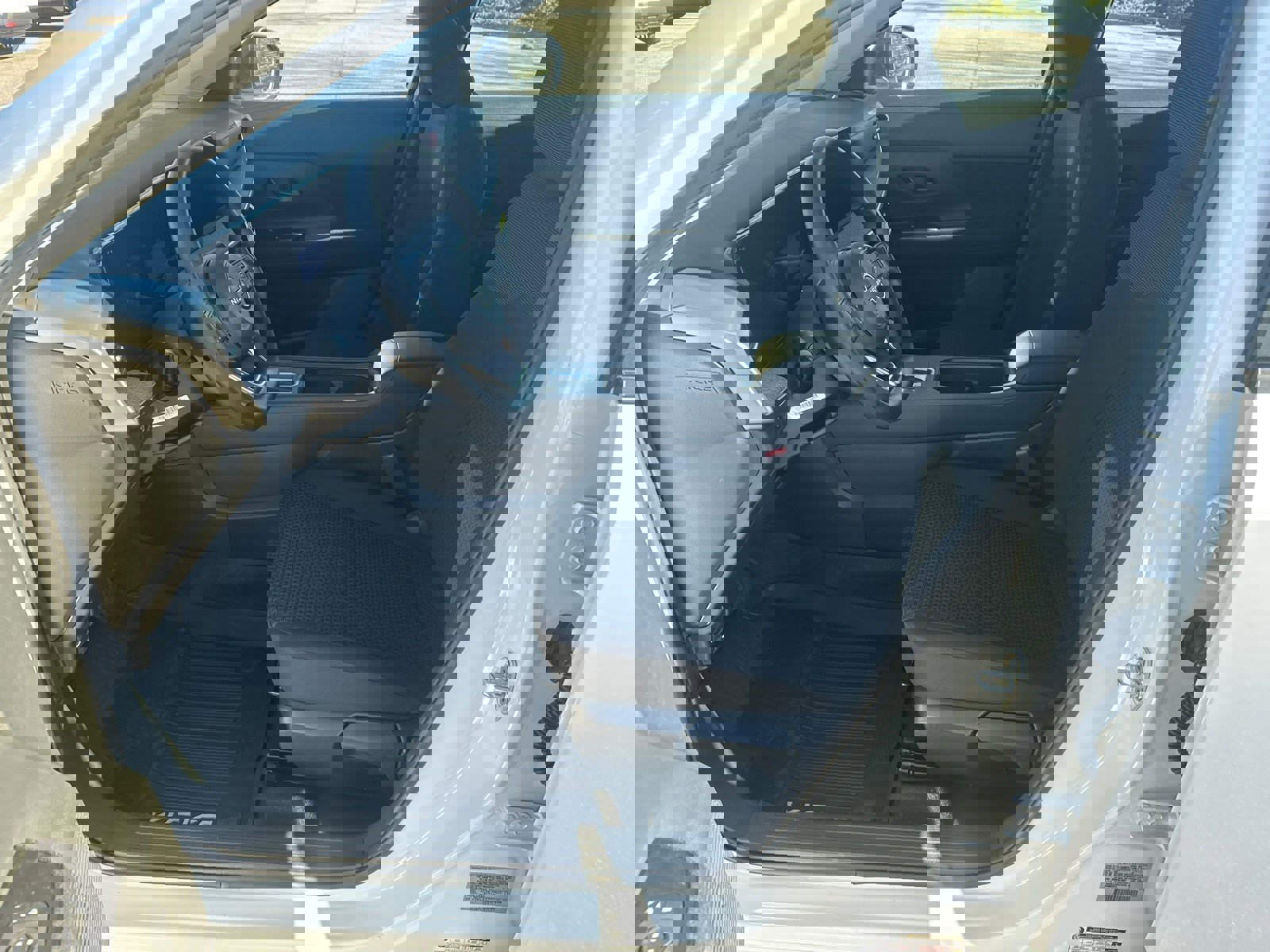 New 2026 Nissan Kicks S image 9