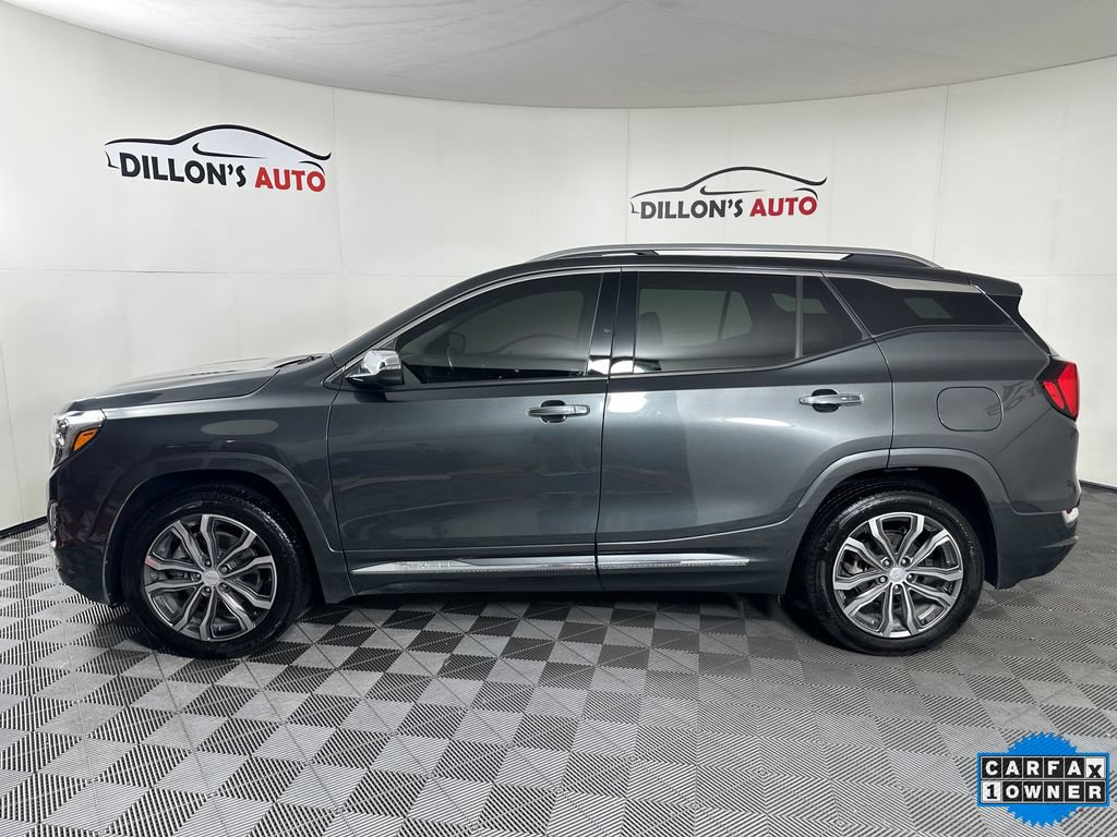Used 2020 GMC Terrain Denali w/ GMC Pro Grade Package AWD/4WD image 3