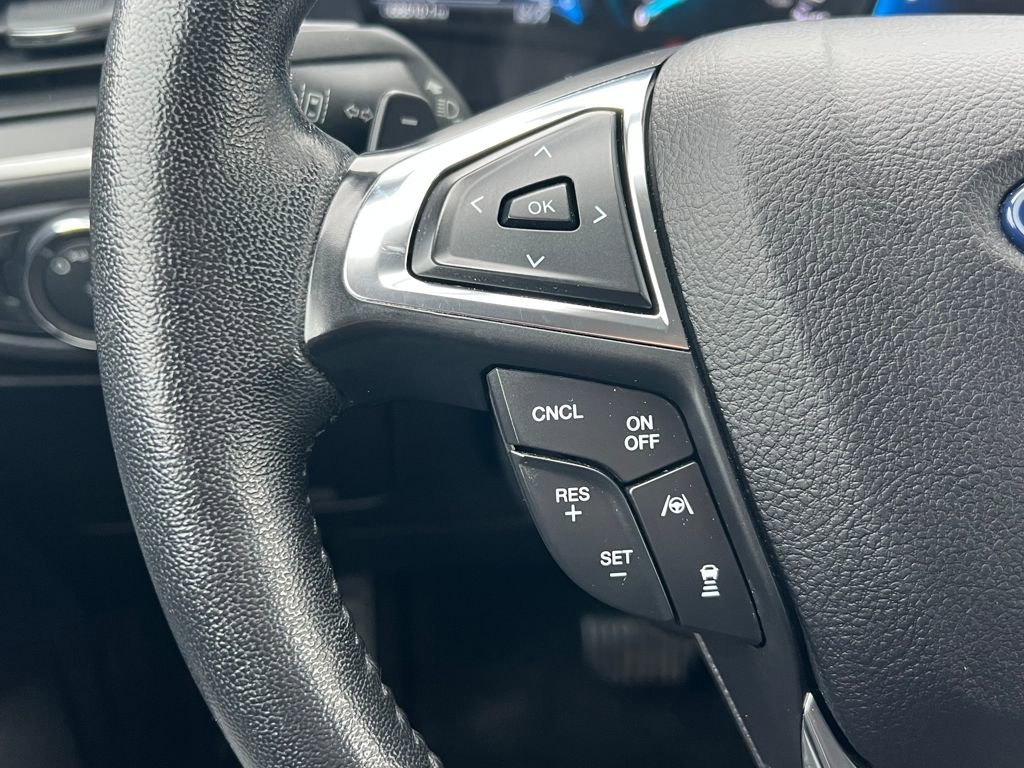 Used 2022 Ford Edge SEL w/ Sport Appearance Package image 21