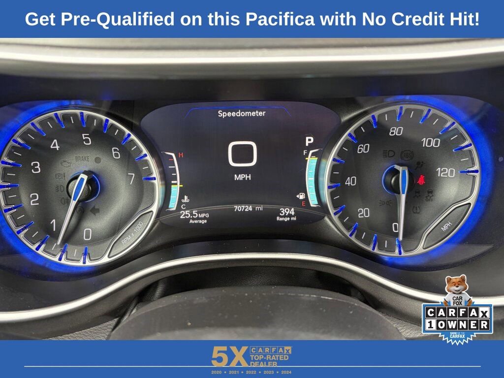 Used 2023 Chrysler Pacifica Touring-L image 20