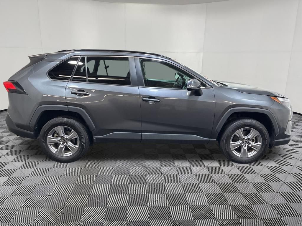 Used 2023 Toyota RAV4 XLE AWD/4WD image 8