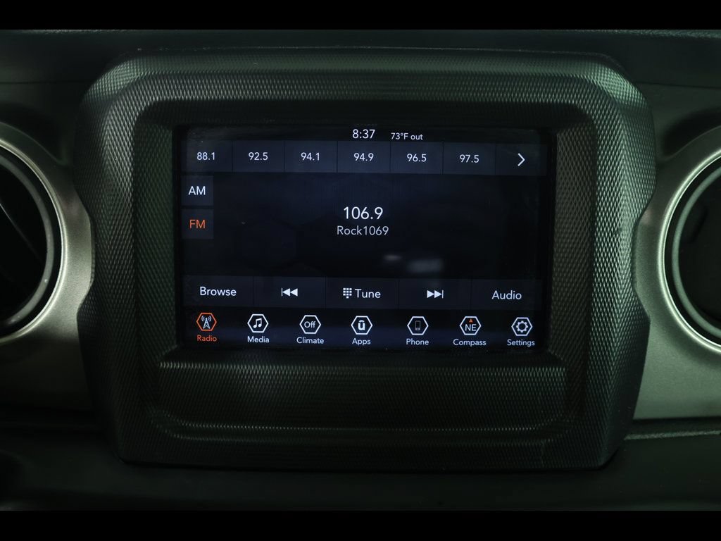 Used 2023 Jeep Wrangler Unlimited Sport AWD/4WD image 21