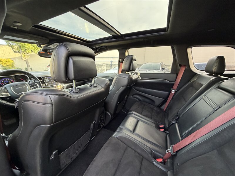 Used 2020 Jeep Grand Cherokee SRT AWD/4WD image 42