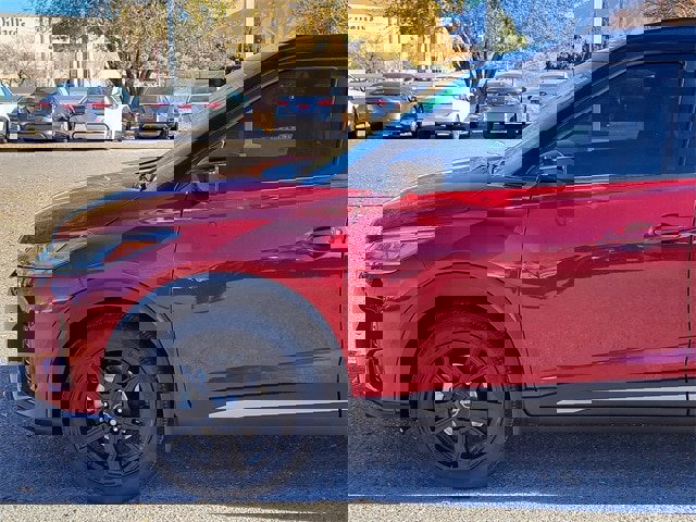 Used 2024 Nissan Kicks SR w/ SR Premium Package image 8