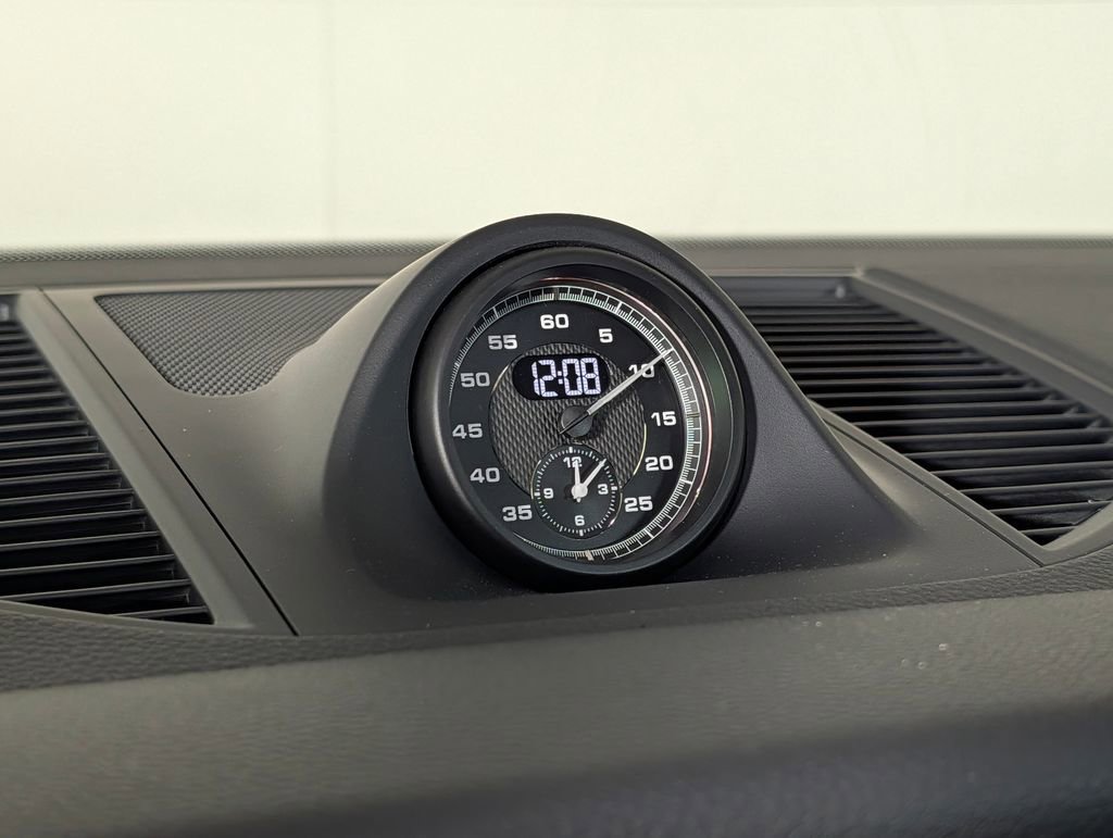 New 2026 Porsche Macan S image 31