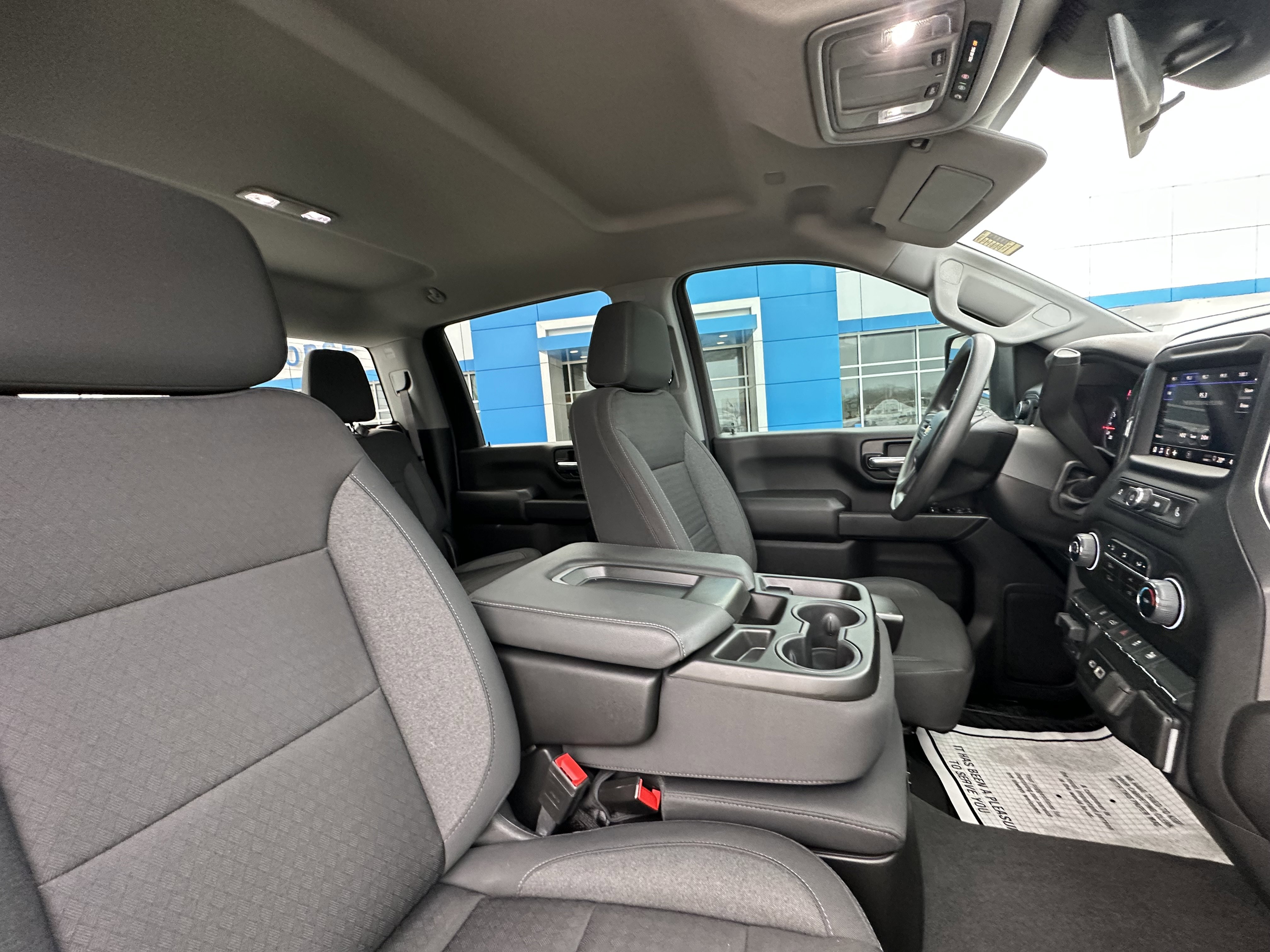 Certified 2024 Chevrolet Silverado 2500 Custom w/ Custom Convenience Package image 35