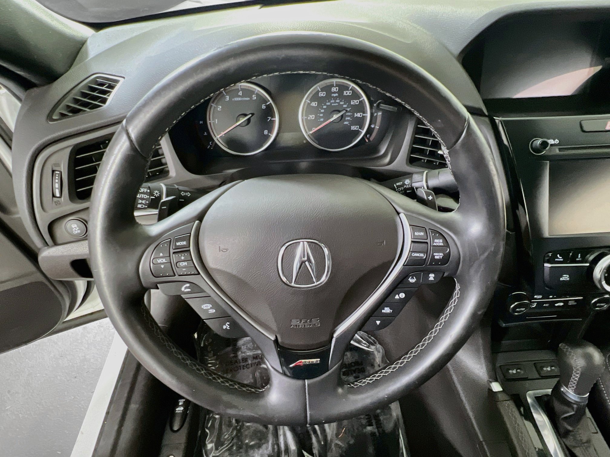 Used 2019 Acura ILX FWD image 11