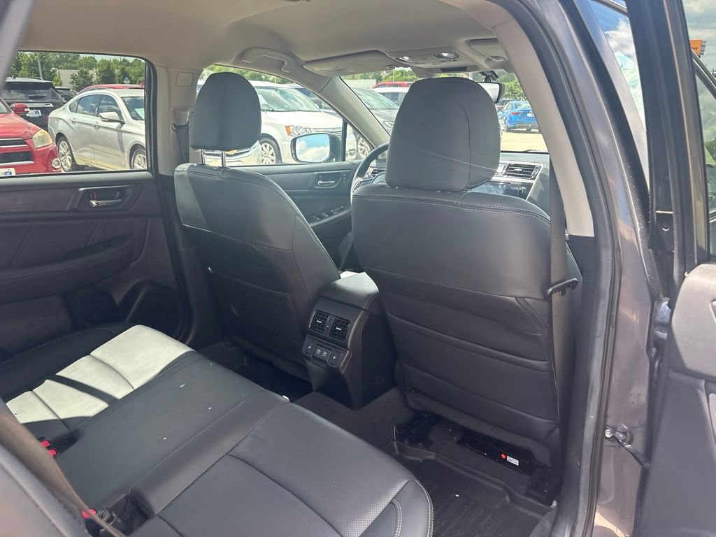 Used 2019 Subaru Outback 2.5i Limited AWD/4WD image 31