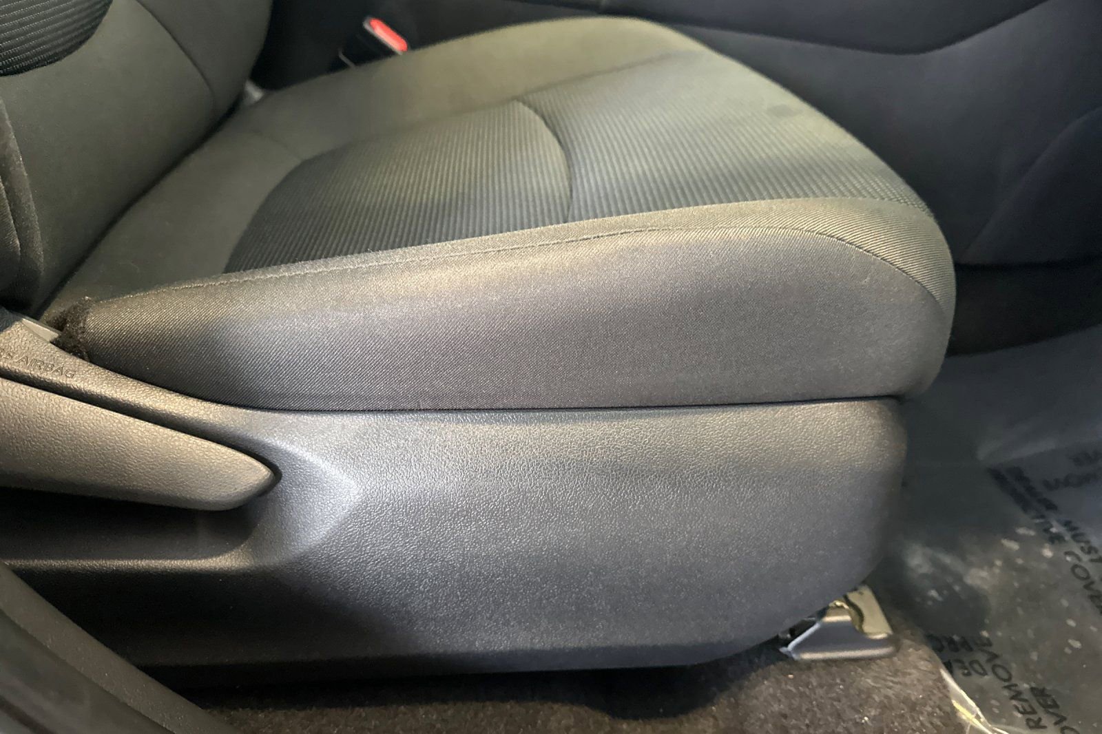 Used 2025 Toyota RAV4 LE image 24