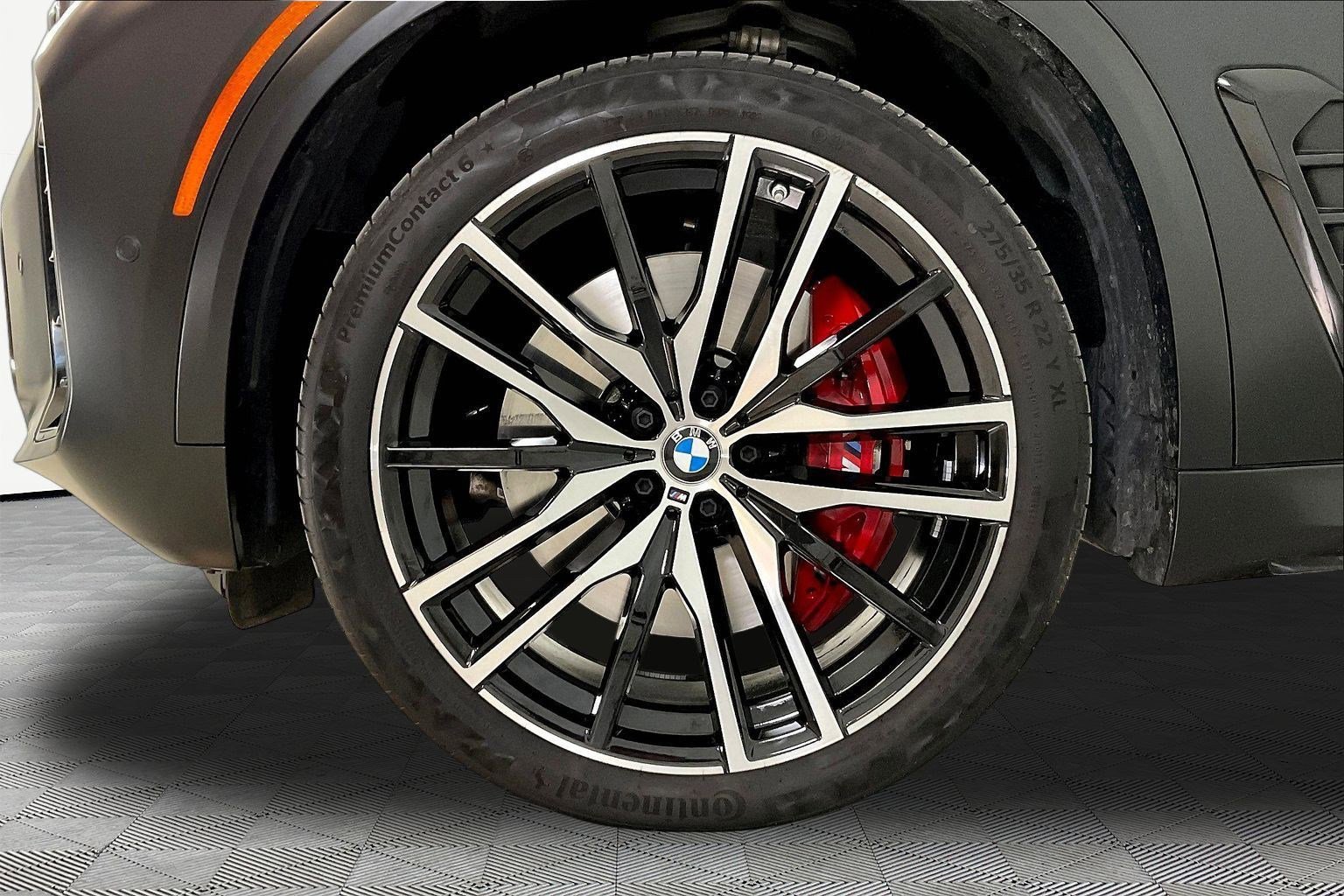 Used 2024 BMW X5 M60i AWD/4WD image 34
