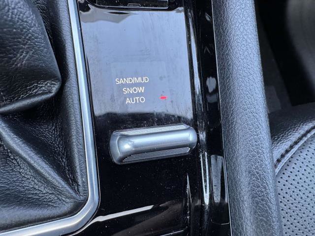 Used 2022 Jeep Compass Limited w/ (RED) Package image 16