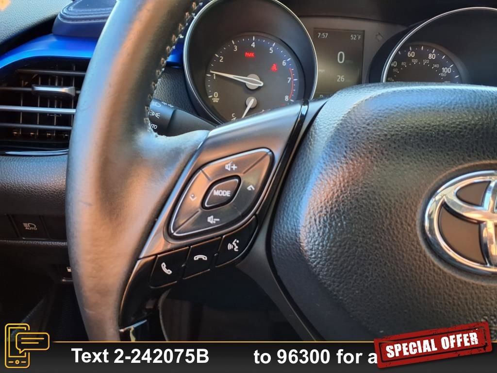 Used 2021 Toyota C-HR XLE FWD image 16