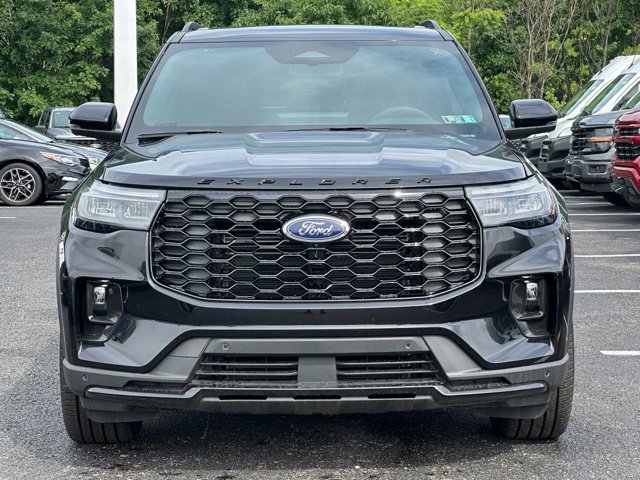 New 2026 Ford Explorer ST-Line w/ ST-Line Street Pack AWD/4WD image 32
