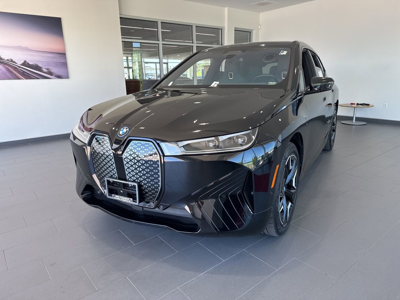 Used 2024 BMW iX xDrive50 w/ Sport Package image 3