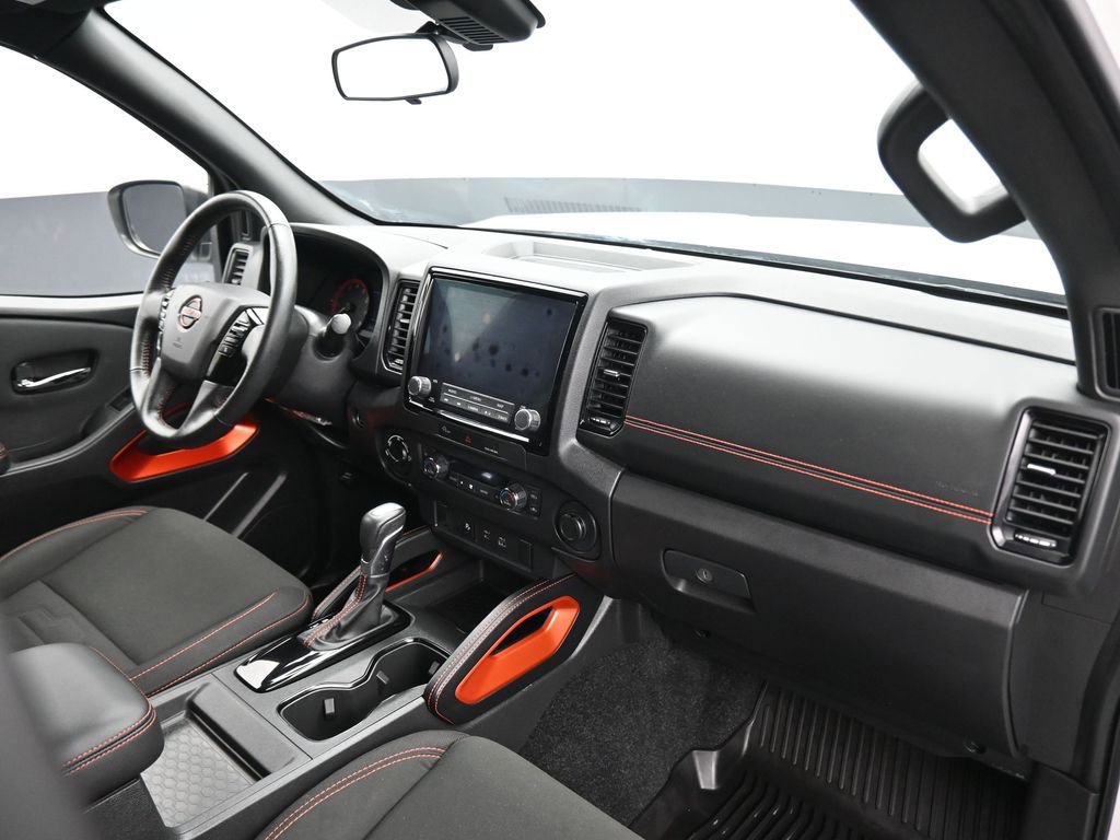 Used 2024 Nissan Frontier PRO-4X w/ Technology Package image 47