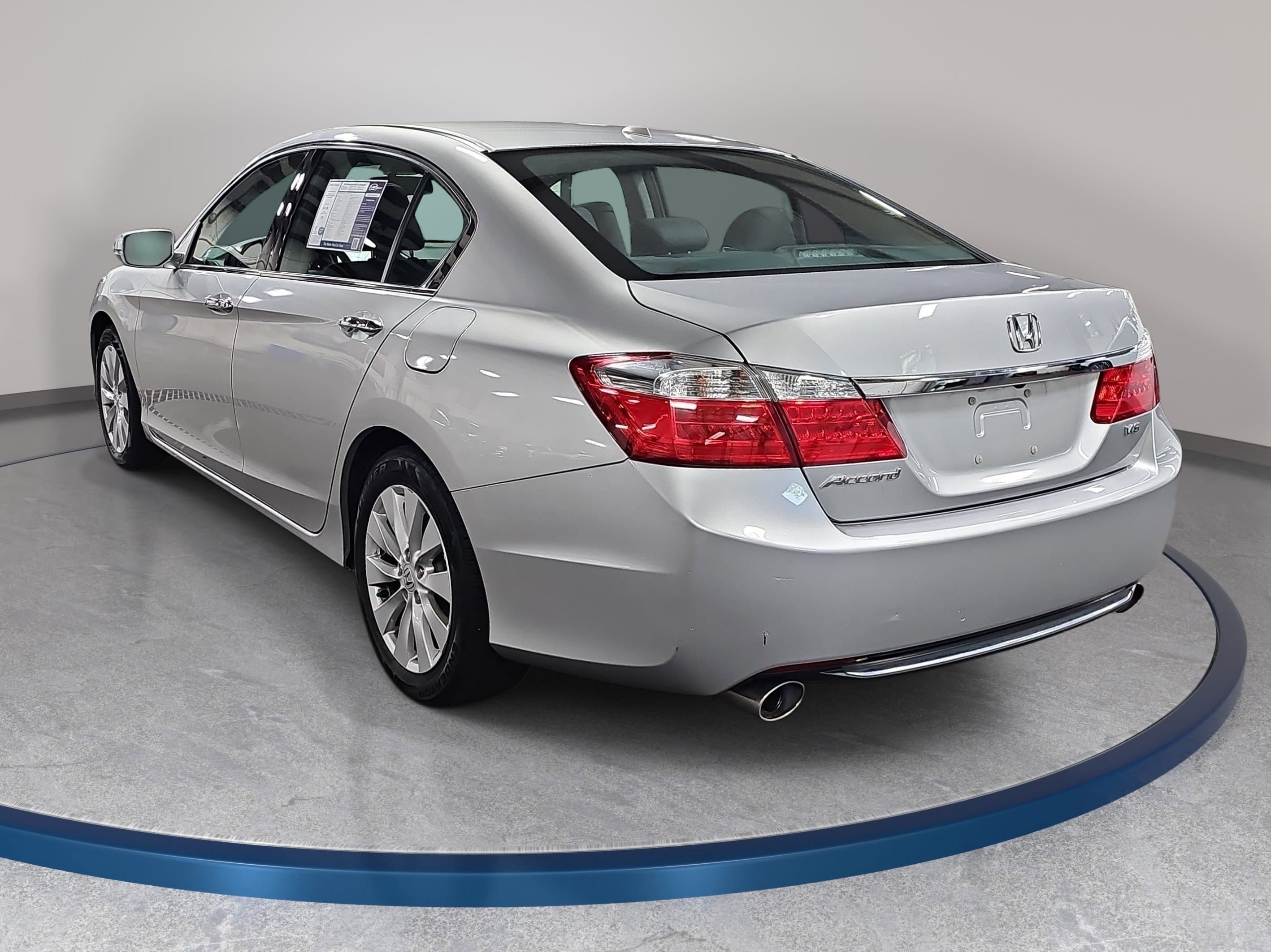 Used 2015 Honda Accord EX-L image 7