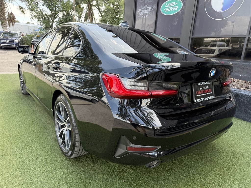 Used 2021 BMW 330i Sedan w/ Convenience Package RWD image 4