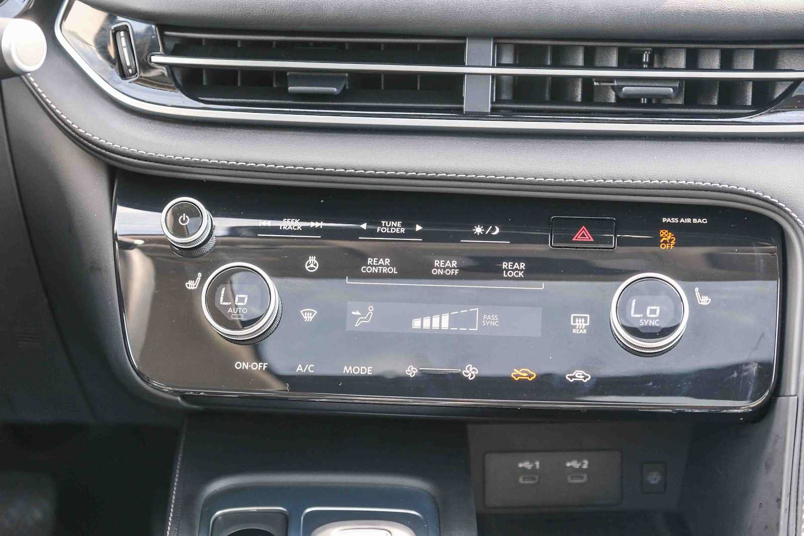 Used 2026 INFINITI QX60 Pure w/ Cargo Package FWD image 15