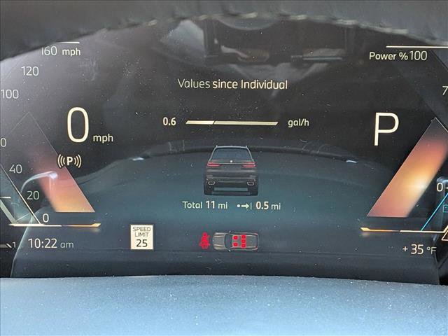 New 2026 BMW X7 xDrive40i w/ Premium Package image 10