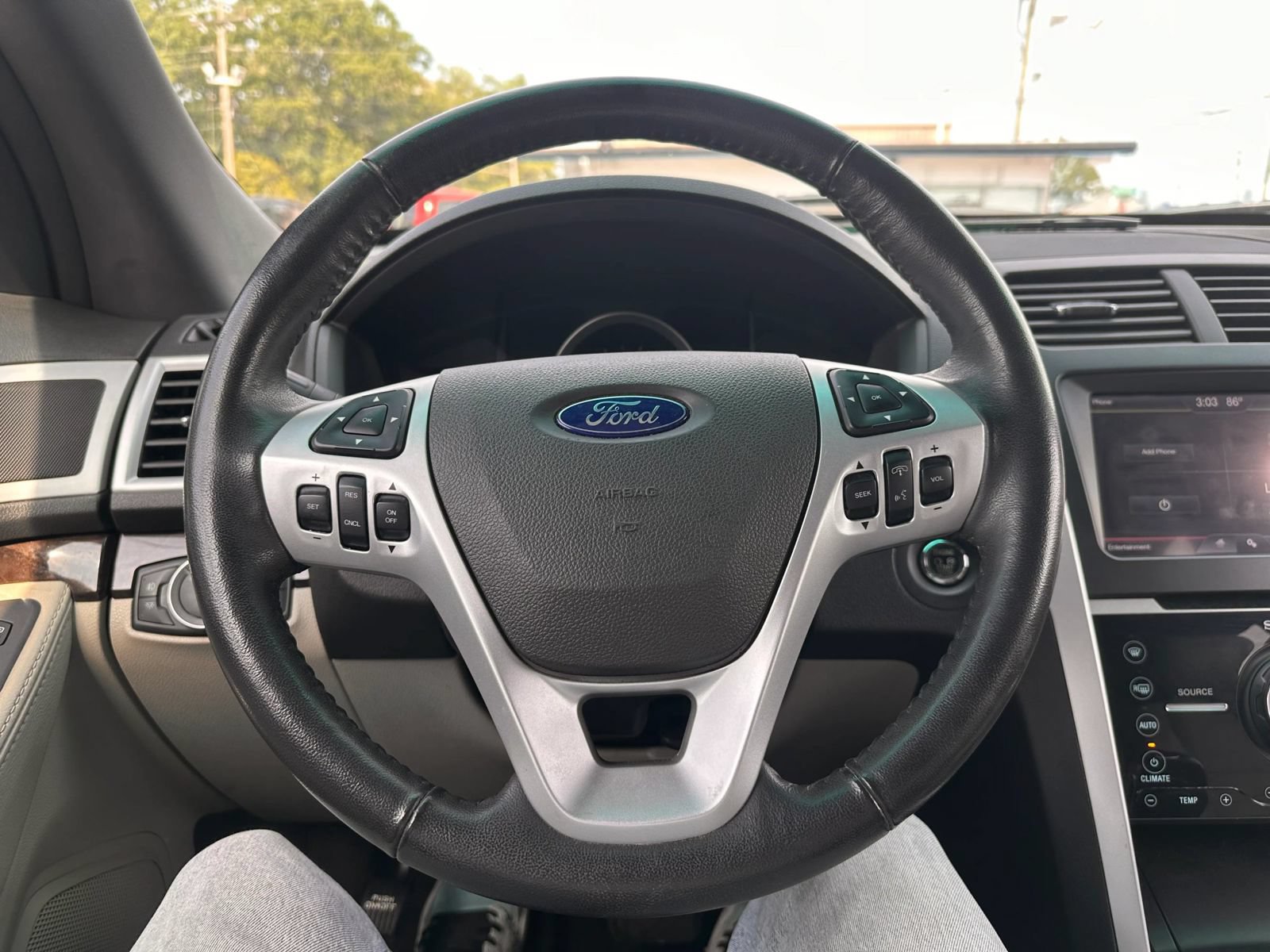 Used 2011 Ford Explorer Limited AWD/4WD image 26