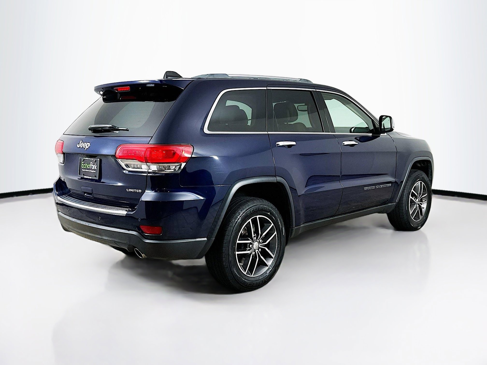 Used 2018 Jeep Grand Cherokee Limited image 9