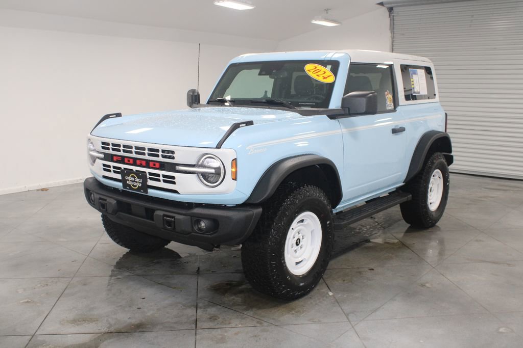 Used 2024 Ford Bronco Heritage Edition image 4