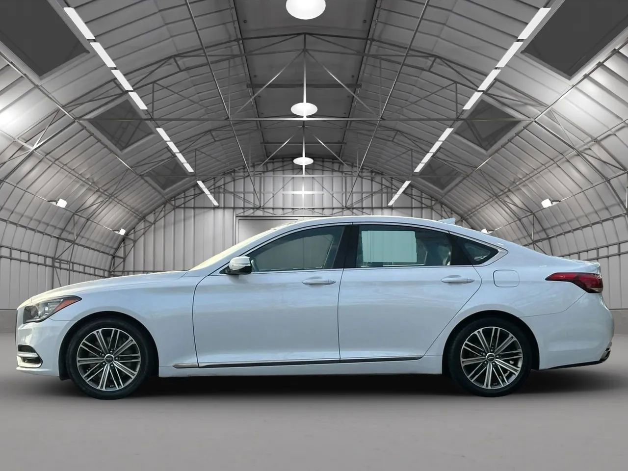 Used 2019 Genesis G80 3.8 image 4