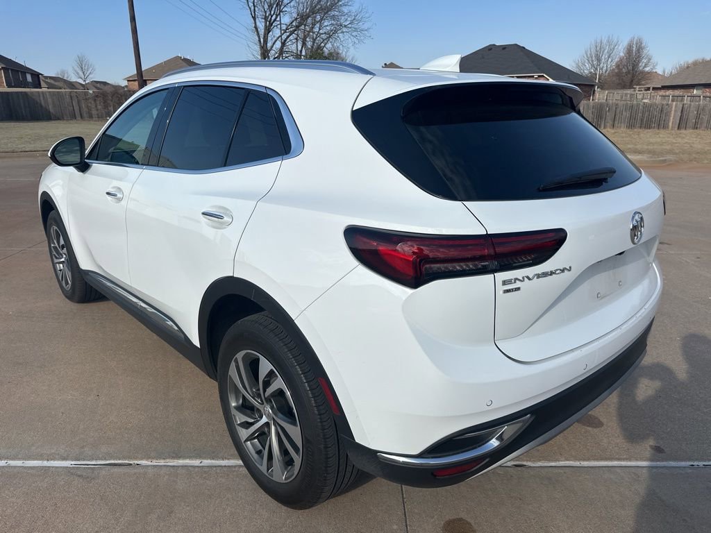 Used 2023 Buick Envision Essence AWD/4WD image 2