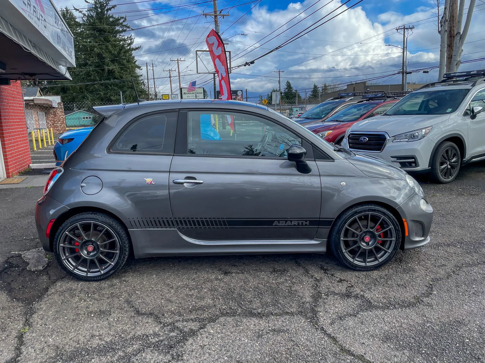 Used 2013 FIAT 500 Abarth w/ Beats Audio Pkg image 7
