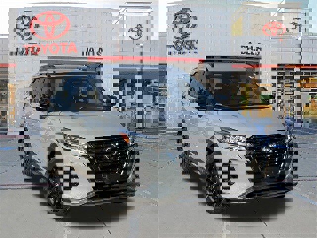 Used 2023 Nissan Kicks SR w/ SR Premium Package