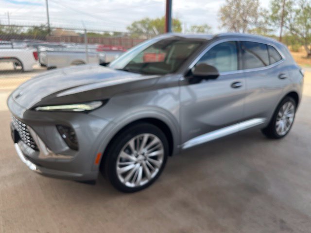 Used 2026 Buick Envision Avenir