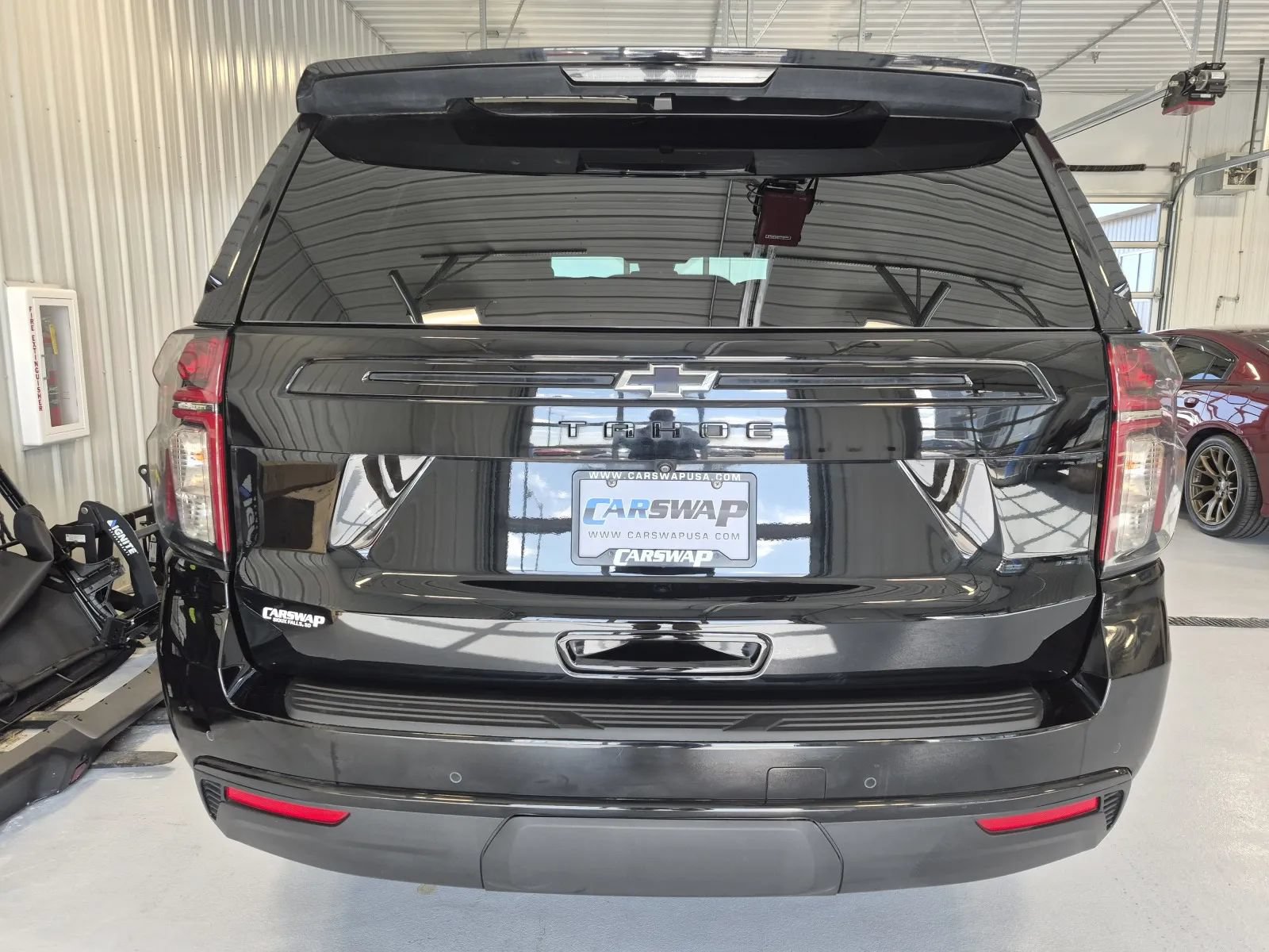 Used 2024 Chevrolet Tahoe Z71 AWD/4WD image 4