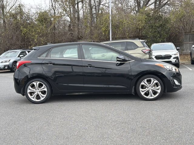 Used 2014 Hyundai Elantra GT w/ Option Group 03 image 2