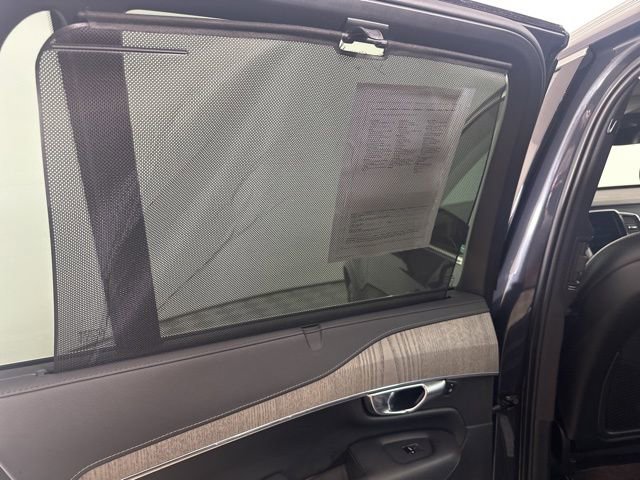 Used 2021 Volvo XC90 T8 Inscription w/ Climate Package image 19