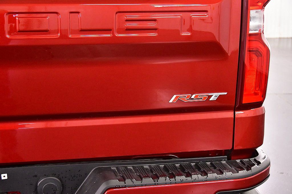 Used 2019 Chevrolet Silverado 1500 RST image 16